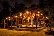 Full Moon Island Resort