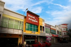 Anggun Hotel