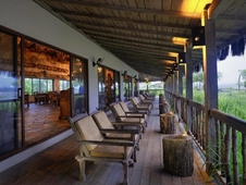 Barahi Jungle Lodge