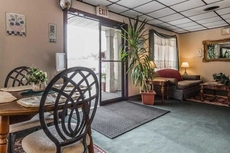 Horseshoe Curve Lodge