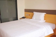 7 Days Inn (Ningguo Ningcheng North Road)