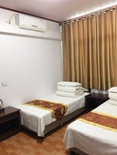 Huayang Guesthouse