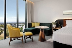 Crowne Plaza Adelaide Mawson Lakes, an IHG Hotel