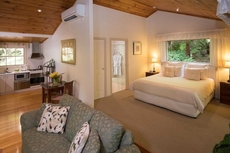 Myers Creek Cascades Luxury Cottages