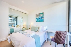 StayAU Stylish 2BR Central Box Hill