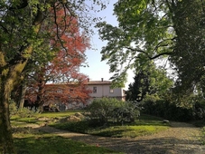 Dandelion Como Suites and Park