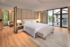 Howard Johnson Hot Springs Plaza Yinghuashan