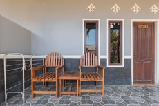 RedDoorz near Pantai Ujung Genteng