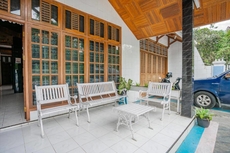 OYO 93706 Penginapan Syariah Hj. Kenan