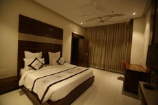 THE PRIME PARK HOTEL 