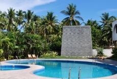 The Paradise Isle Beach Resort