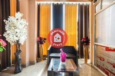 OYO Flagship German Cafe