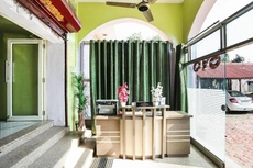 OYO Flagship German Cafe