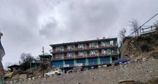 Hotel Sangla Retreat