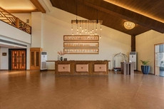 Shyama Sarovar Portico