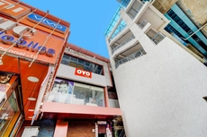 Hotel O Jayam Residency Tiruvottiyur Near Tiruvottriyur Theradi Metro Station