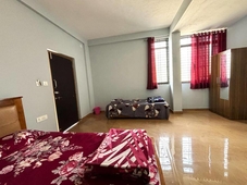 Sri Swarna Darvi Lodge Horanadu