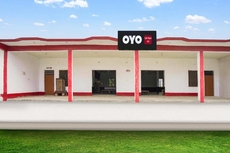 Hotel O Siddhi Vinayak Farms