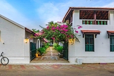 Neemrana's Coconut Alley