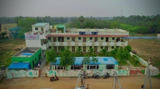 Happy Days Beach Resort 