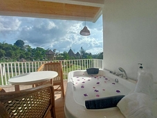 Strawberry Guyabano Farm