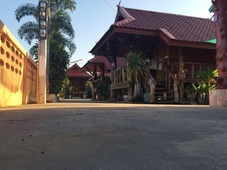 Ruenmai Homestay Lahansai