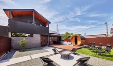 IZA takashima minato