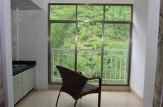 Bama Shanshui Bipoyuan Hotel