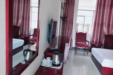 Jinghong HuaJing Hotel