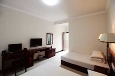 Jinghong HuaJing Hotel