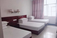 Jinghong HuaJing Hotel