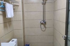 Xinyang Lingyun Hotel Chain