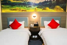 Hongting International Hotel (Zhangye West Station Bell and Drum Tower Branch)