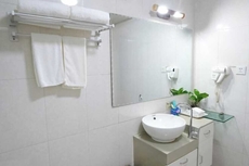 Hongting International Hotel (Zhangye West Station Bell and Drum Tower Branch)