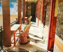 Chalo Challal Hotel & Cafe