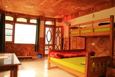 Chalo Challal Hotel & Cafe