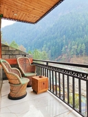 Chalo Challal Hotel & Cafe