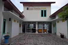 OYO Life 91323 Omah Victoria Homestay & Culinary