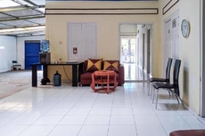 RedDoorz Syariah @ Griya Soeratin Pacitan