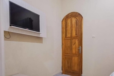 RedDoorz near Pantai Pancer Door Pacitan