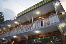 Green City Hotel