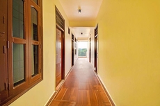 Flagship Hotel White Hut