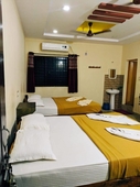 Hotel Varsha Hampi