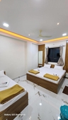 Hotel Dwarka Inn