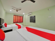 SPOT ON Sri Datta Grand Inn