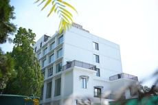 Hotel Makhan Vihar