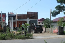 Oseda Nias Surf House