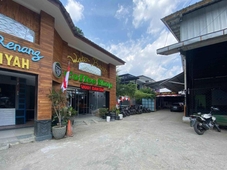 Guest House Hj Muriyah Syariah Slawi Mitra RedDoorz