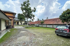 Hotel Shanty Mitra RedDoorz