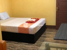 RedDoorz near Gedung Kesenian Palopo